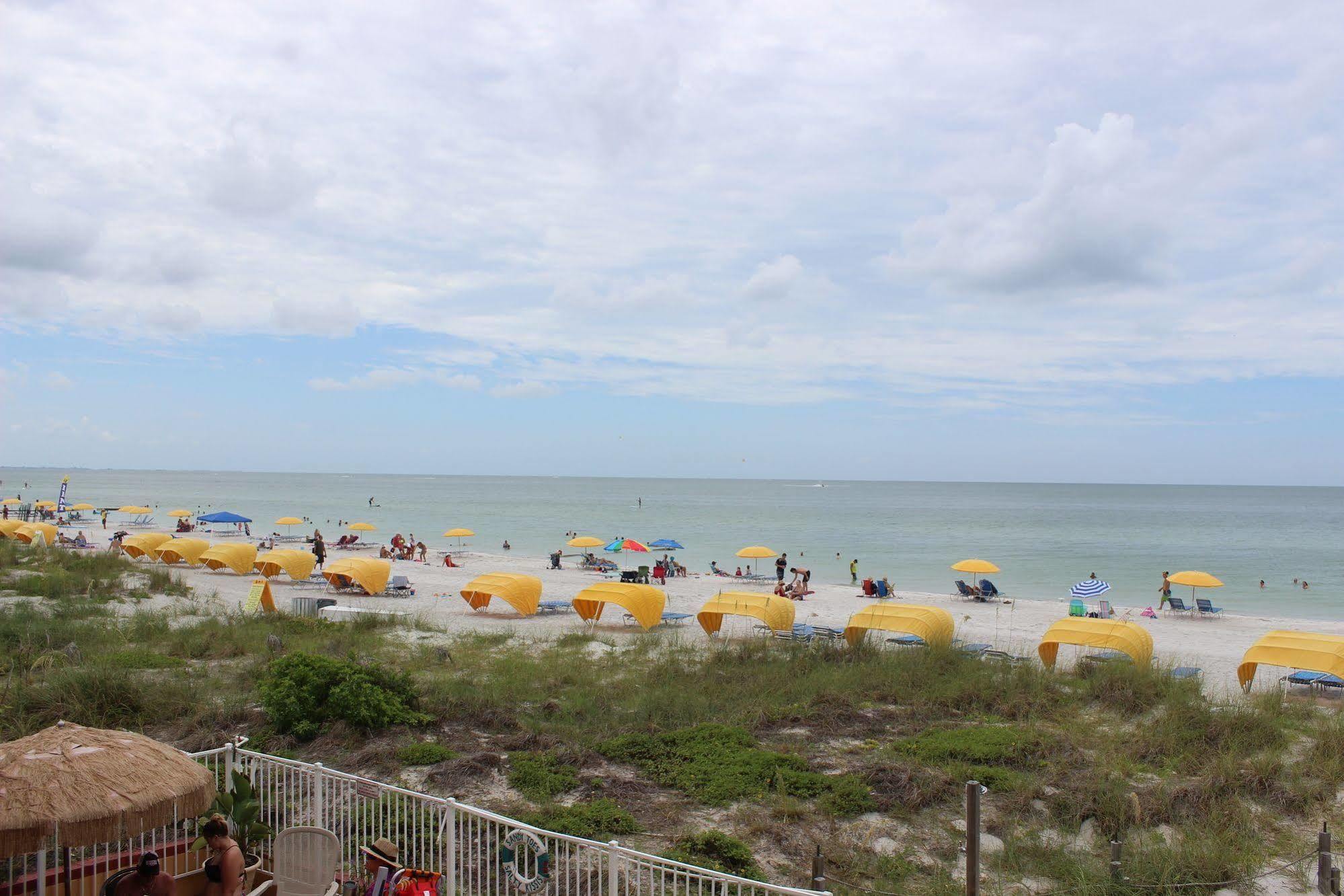 Schooner Hotel St. Pete Beach Eksteriør bilde